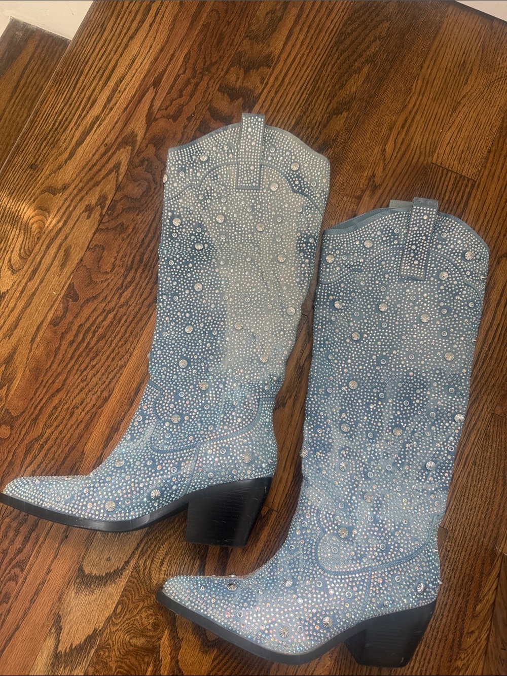 Women’s Azalea Wang Size 7M Embellished Blue Rhinestone Western/Cowboy Boots